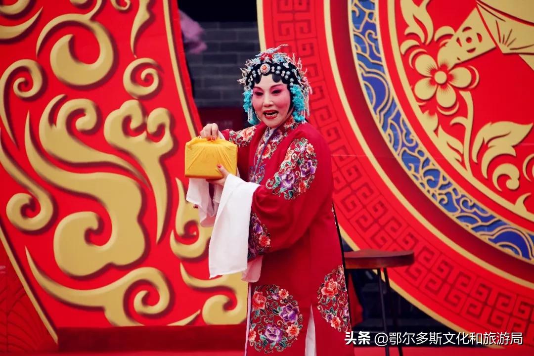 转九曲猜灯谜，赏民俗听老腔，约网红品美食到康镇~