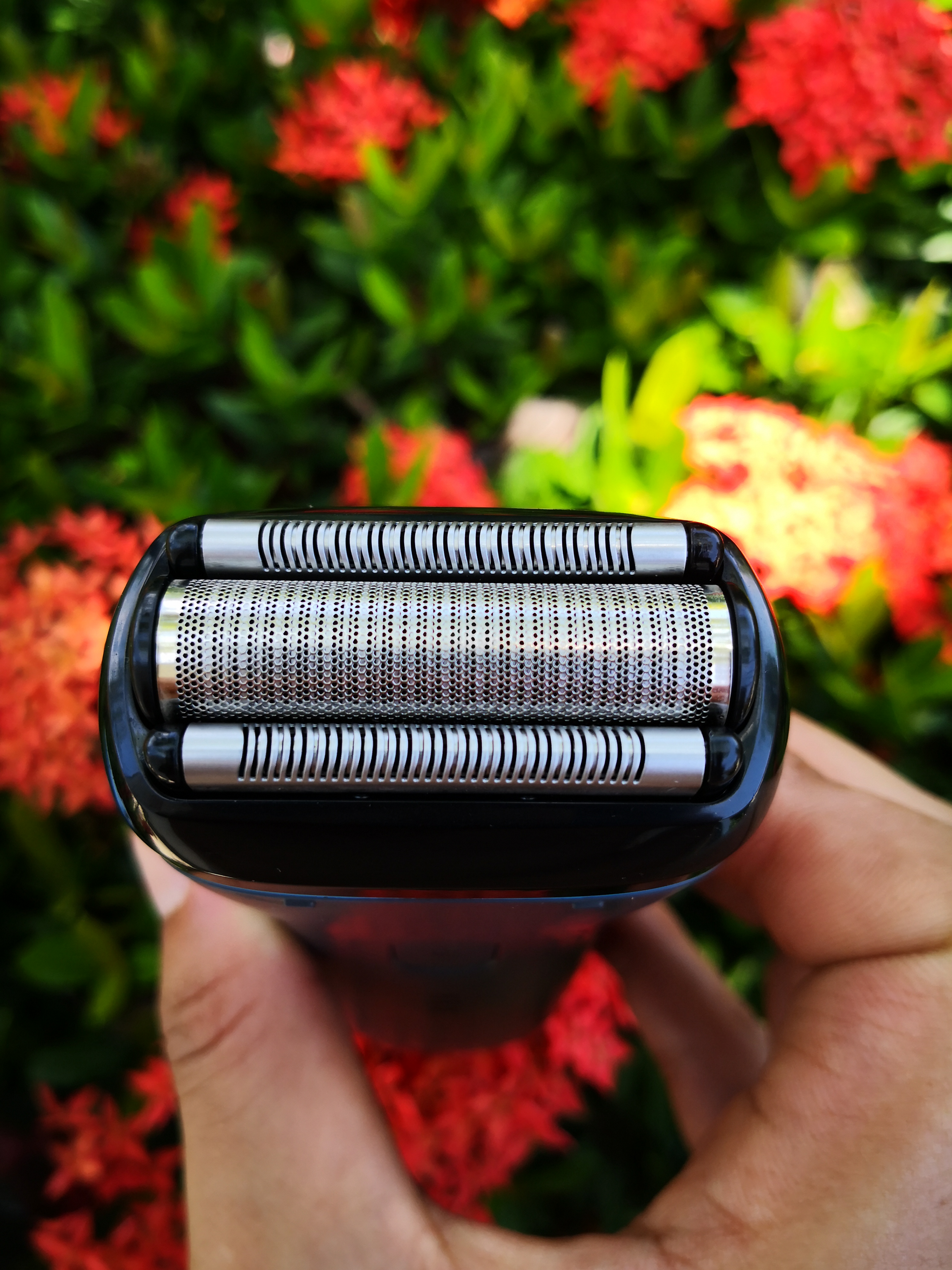 同价位飞利浦和博朗剃须刀哪个好,同价位超人和飞科剃须刀哪个好