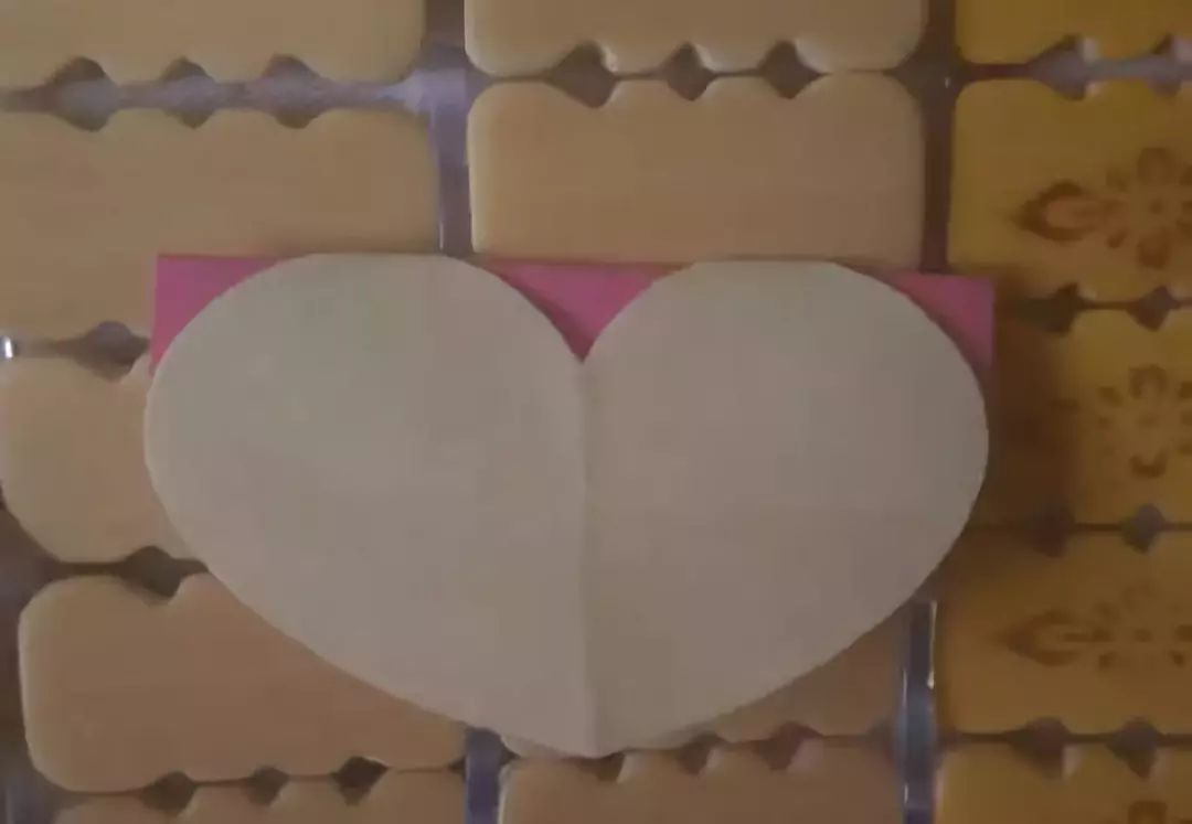 手工心形贺卡又简单漂亮,超级简单可爱的爱心贺卡