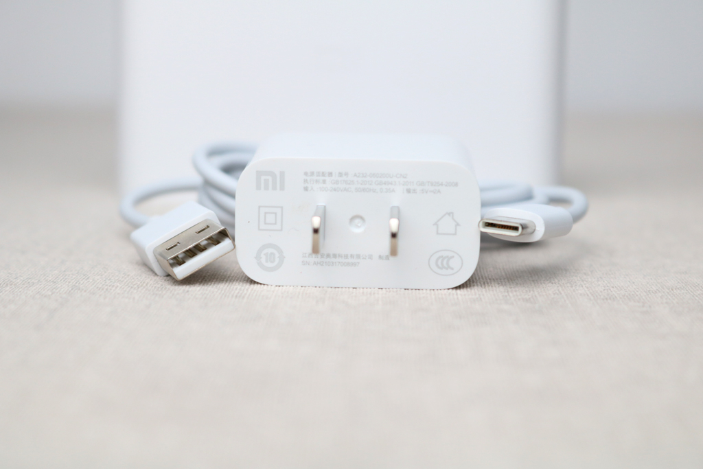 小米室外摄像机电池如何更换,小米室外摄像机电池安装教程