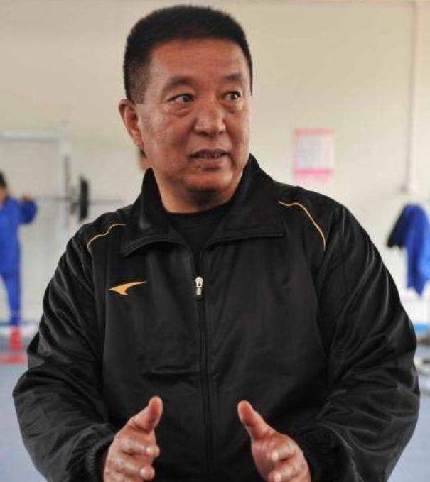 1984年国足亚洲杯决赛,80年代国足亚洲杯成绩