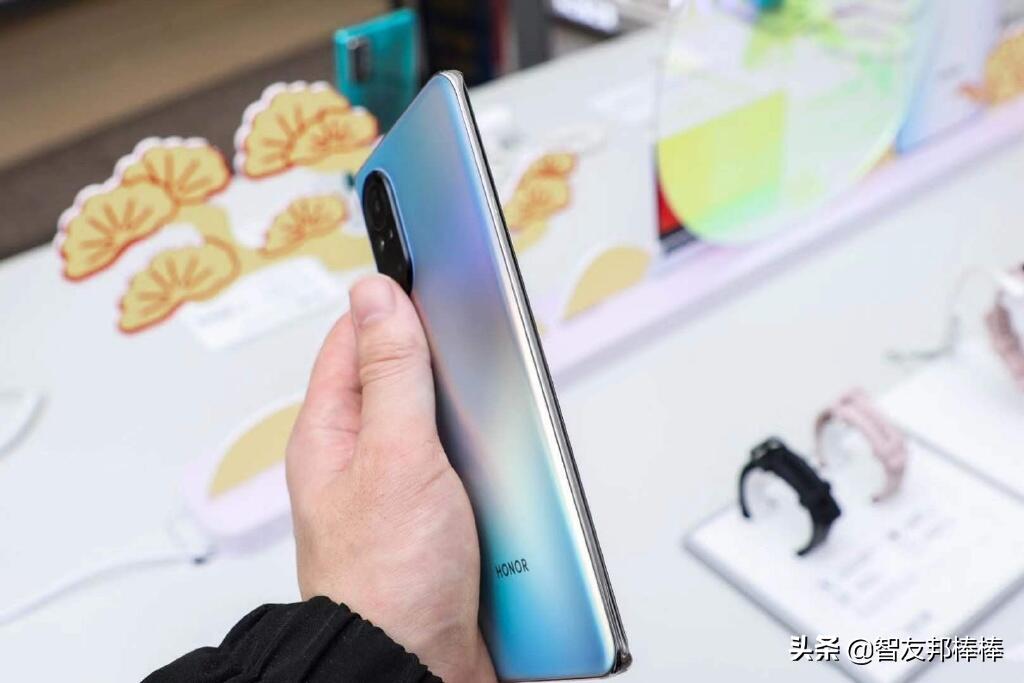 光荣v40轻奢无服务,光荣v40购机活动