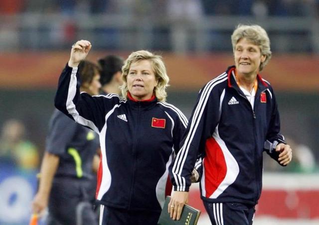 被中国遗弃的瑞典传奇女教练皮娅