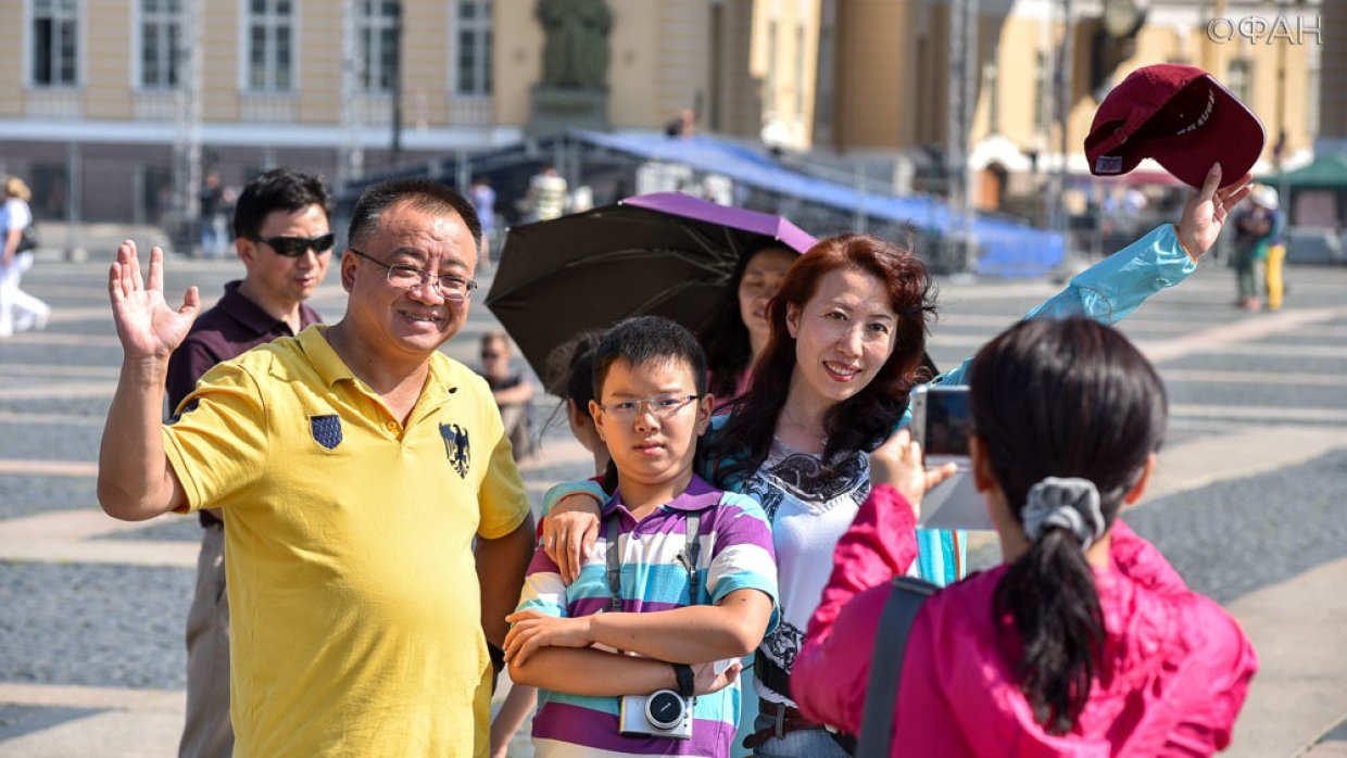 投机商如何在俄罗斯旅游赚钱：麻将旅行