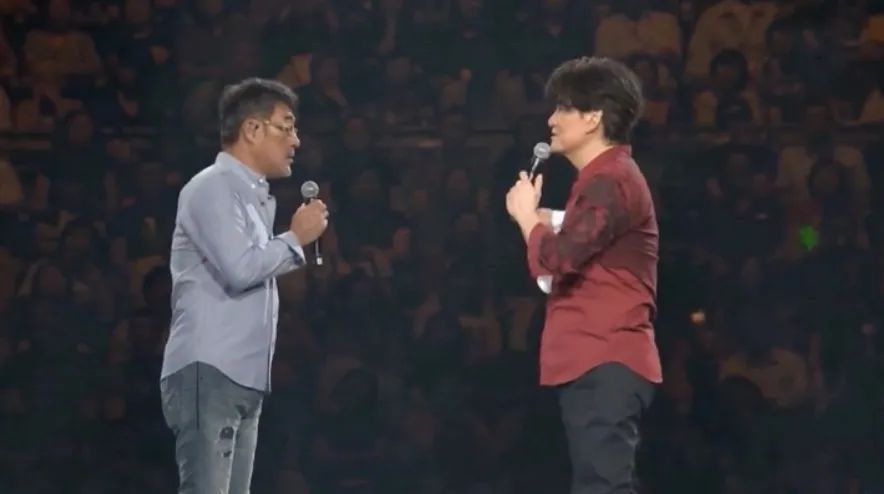 这辈子还能看到演唱会吗,还能再看到演唱会吗