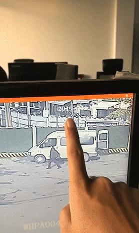 3岁男孩外出游玩时失踪20余小时,男孩家门口玩耍离奇失踪