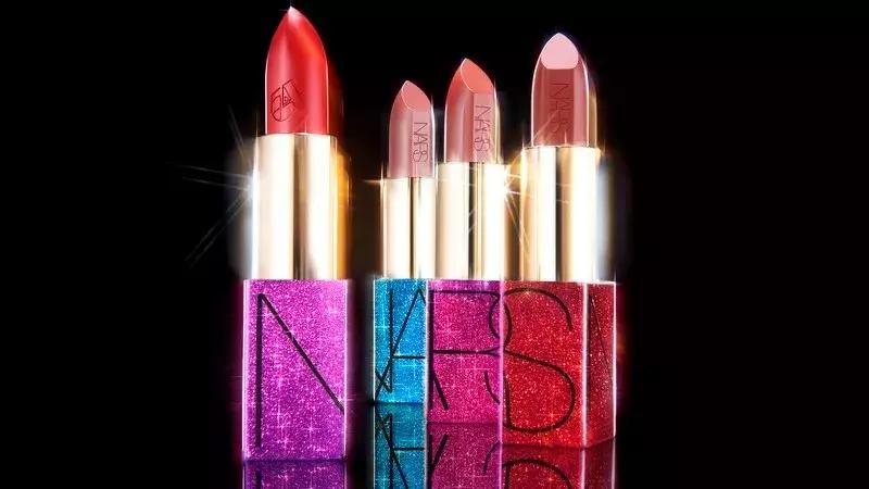 人间芭比lisa安利这个甜酷的女孩,人间芭比lisa穿高跟鞋