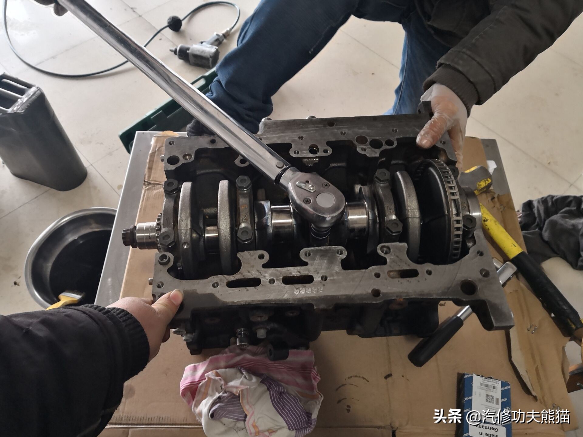 13年奥迪tts多少公里烧机油,奥迪tts急加速故障灯