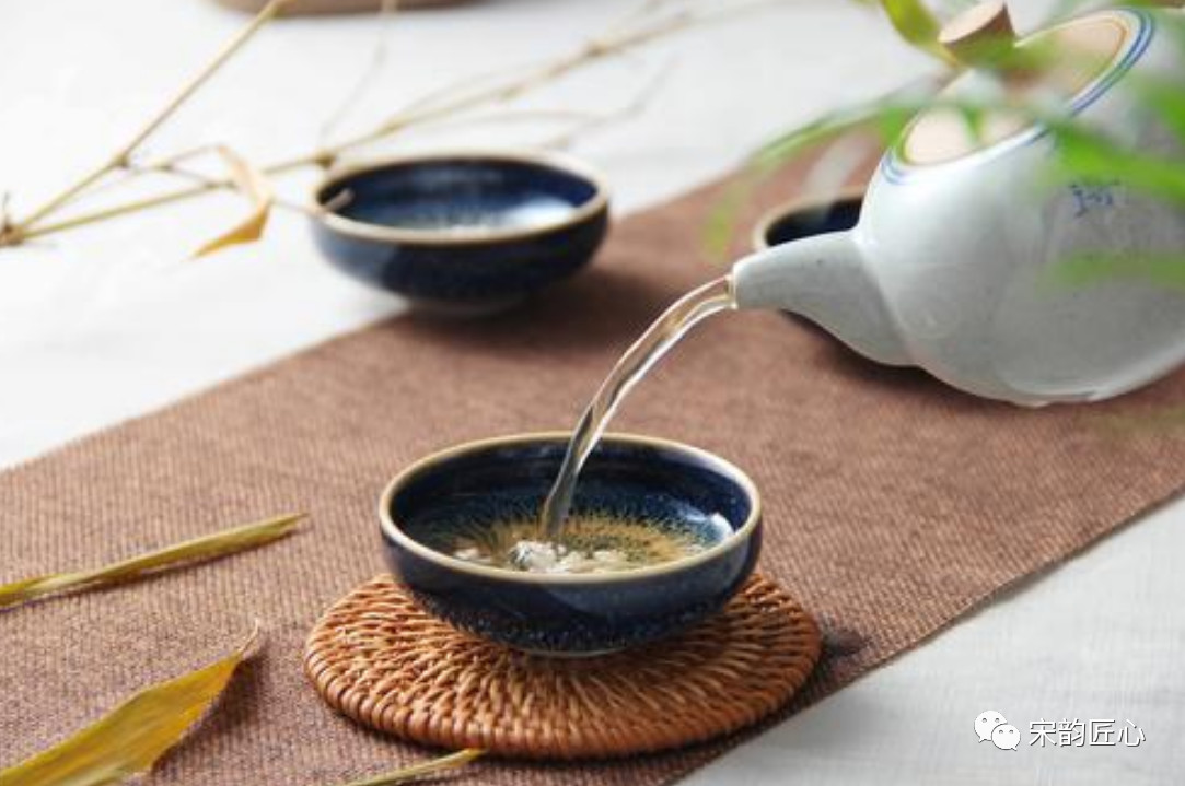 劣质建盏喝茶的害处,建盏骗局几十块的建盏有毒吗