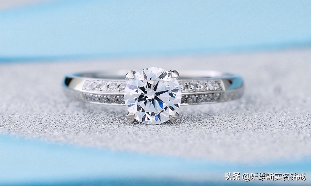 铂金婚戒哪个牌子好,铂金婚戒价格一般多少