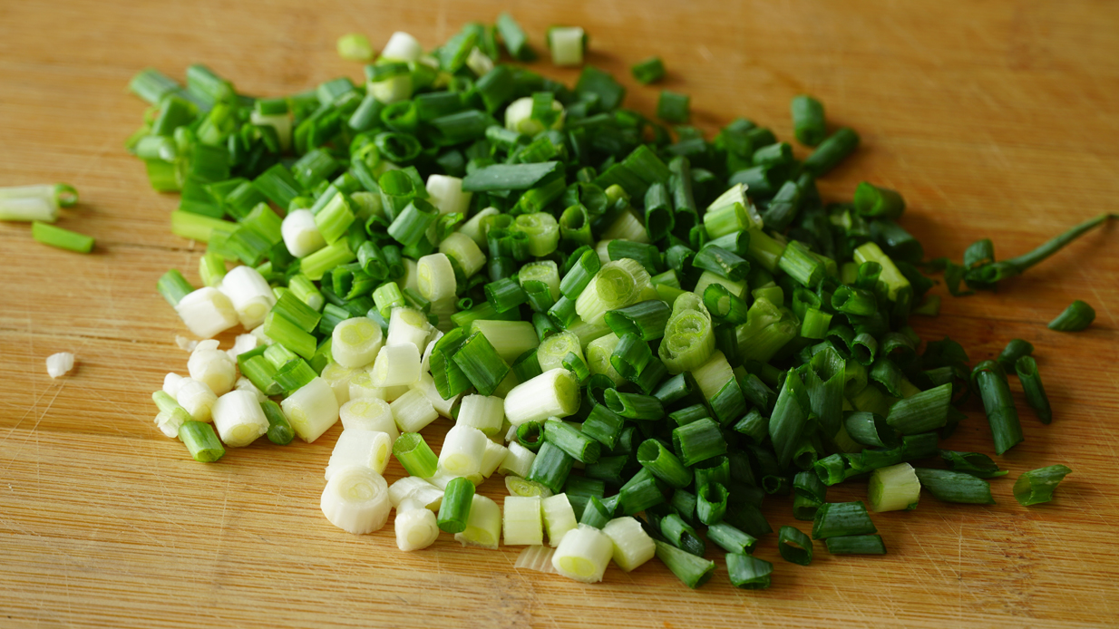 凉拌菜适合夏天吃汤适合冬天吃,天气热了教你6道凉拌菜做法