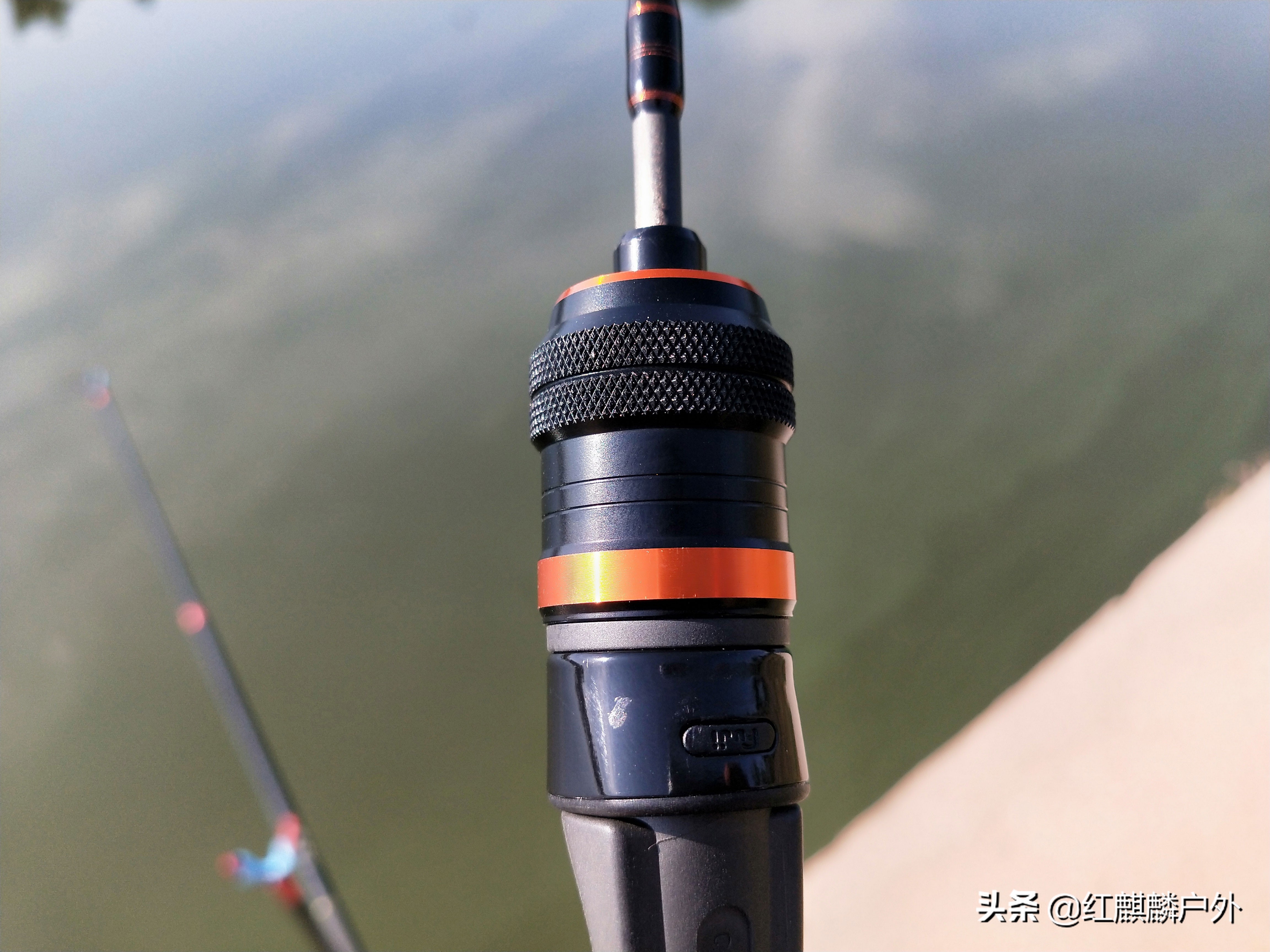 新款浪人骨头路亚竿评测,千陌炫彩路亚竿