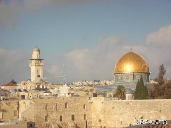 世界十大宗教圣地排名,世界三大宗教发源地和分布地区