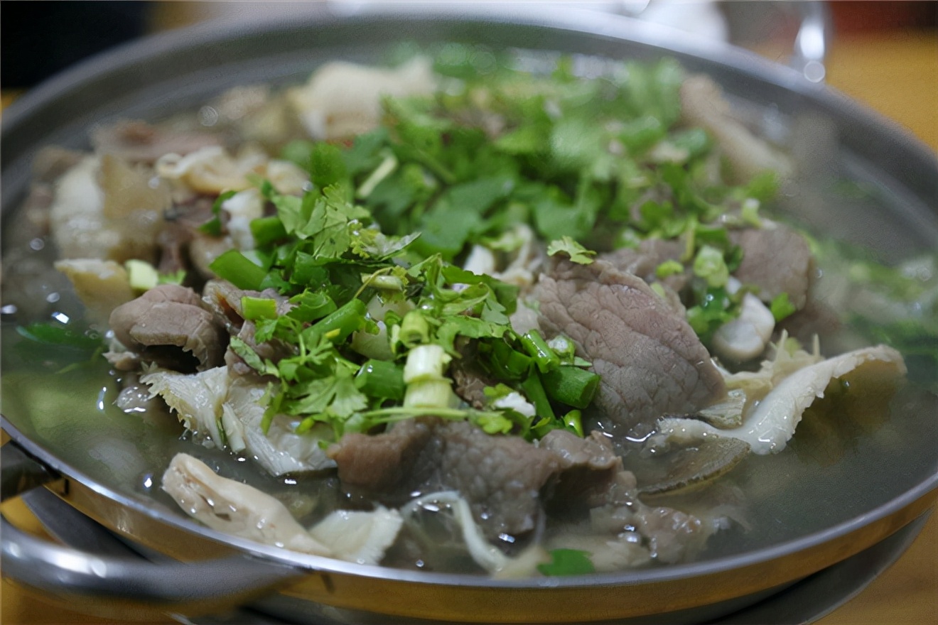 四川有什么特点的好吃的小吃,正宗的四川小吃什么最火爆又好吃