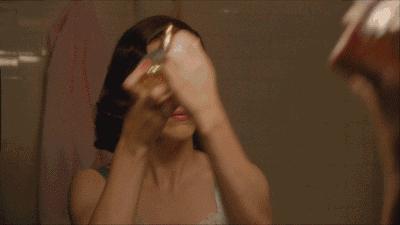 种草机｜都在囤货准备过年，芭姐给你香水必买清单！