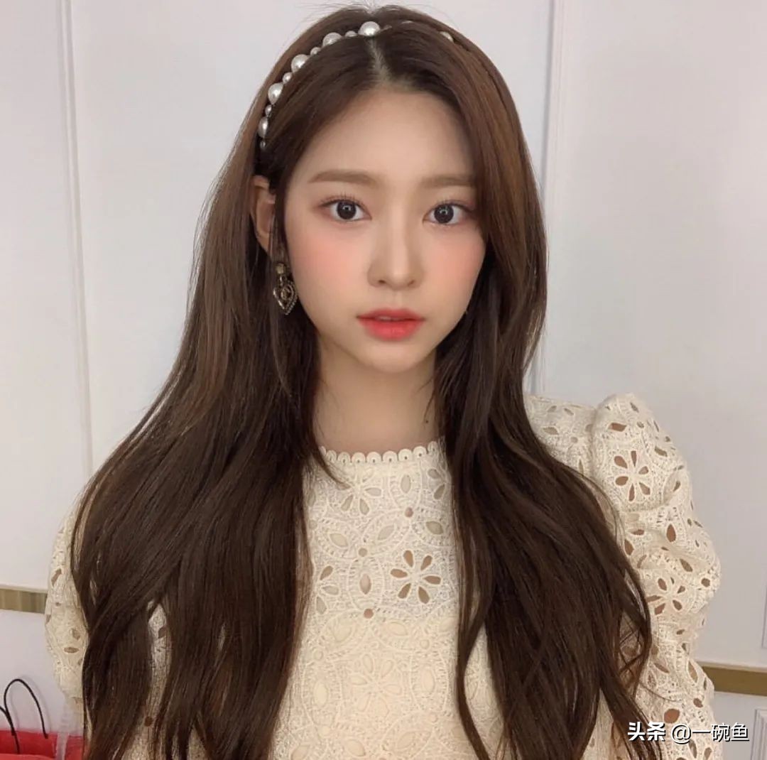 刘海怎么剪最好看法式刘海瘦脸,什么脸型适合剪什么样的刘海刘海