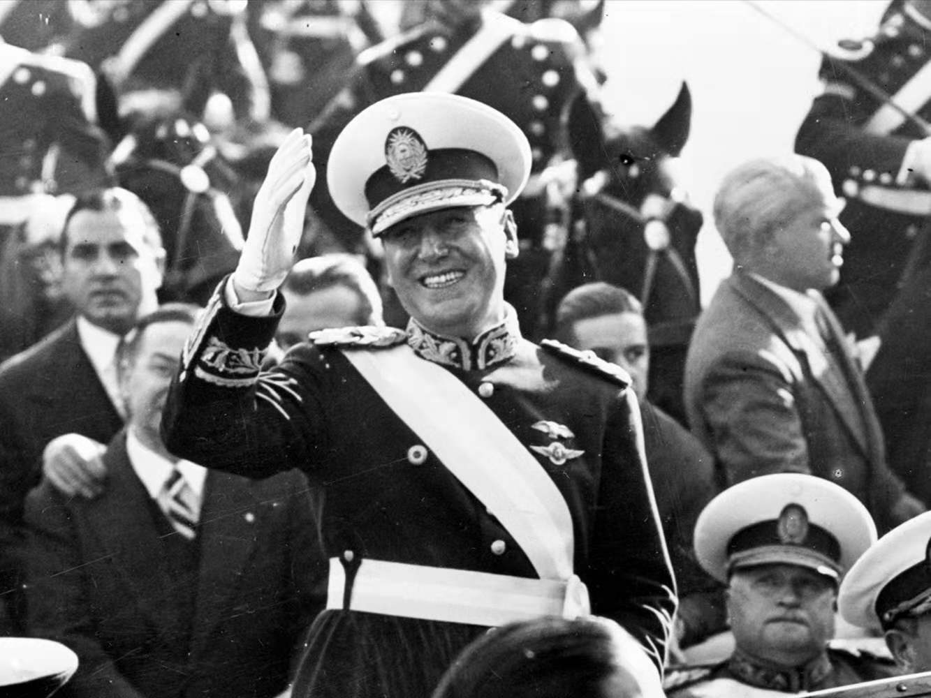 人物|马拉多纳：革命和*卡因可**