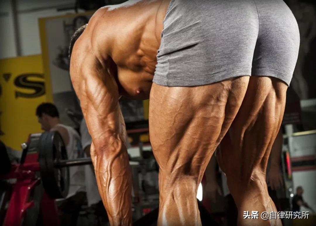 女人也是用下半身思考的动物，小编教你如何用你的翘臀征服女人？