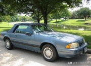 回忆福特野马的成长史，1964-2006你最喜欢哪一代车型呢？