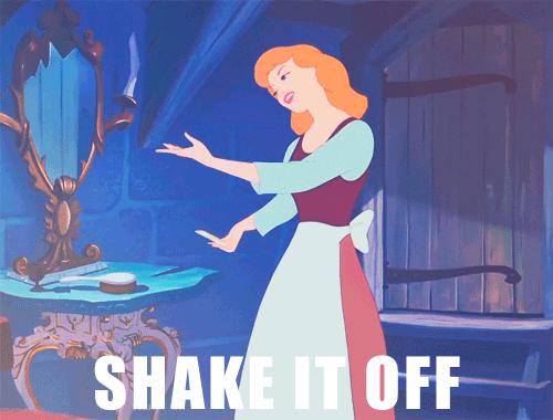 来北京工作一个月，我站着站着就哭了