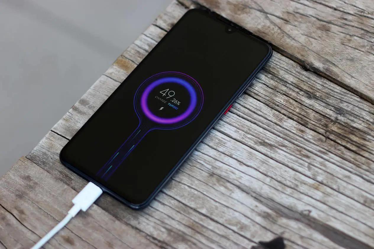 千万别小看手机中的飞行模式功能,原来手机的飞行模式是这样用的