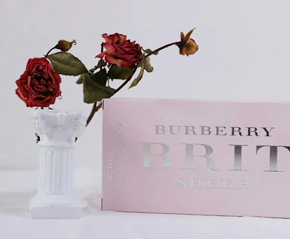 burberry巴宝莉2018专柜,英国巴宝莉burberry红粉恋歌香水