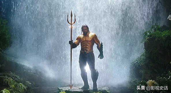 票房破40亿元的7部电影,票房破30亿的12部电影