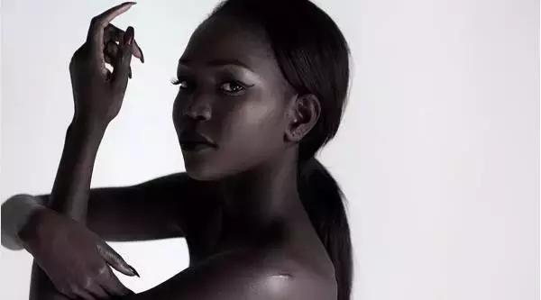 世界最黑的黑模特,世界上最黑模特