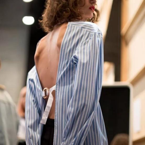 今年潮流短裤,今年牛仔短裤流行色