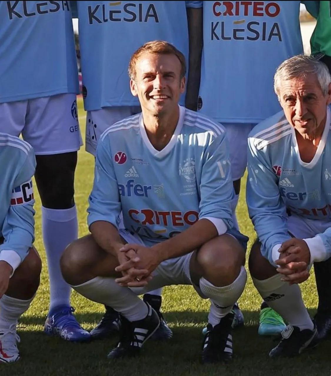 马克龙和他妻子高甜时刻,马克龙庆祝进球背后