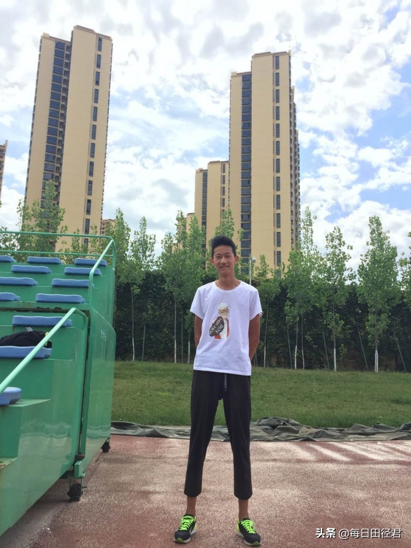 马佳200米夺冠,中国田径巡回赛男子跳高马佳