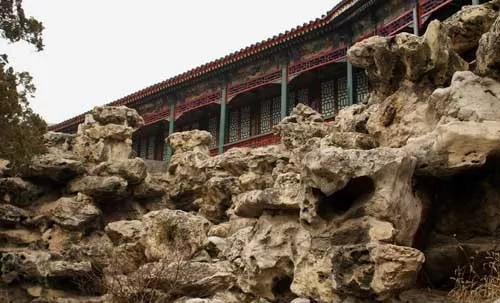 怪异的奇石,怪异奇石风景图片