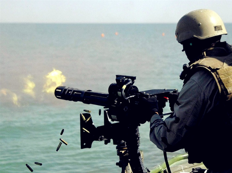 一个医生不救死扶伤却跨界研发杀人*器武**！150年后仍在称雄世界