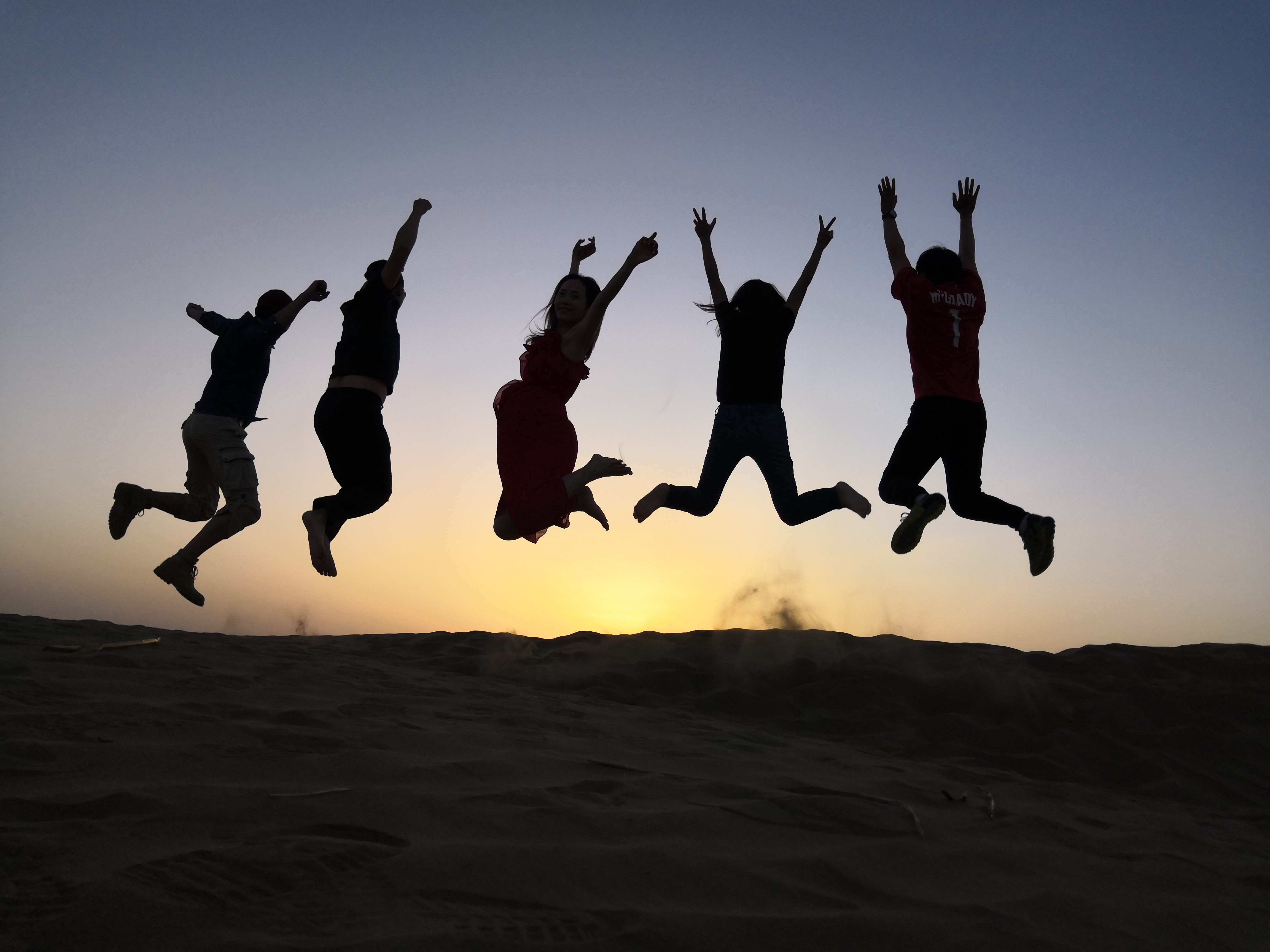 从新疆出发内地旅游省钱攻略,从新疆游全国的旅游路线推荐