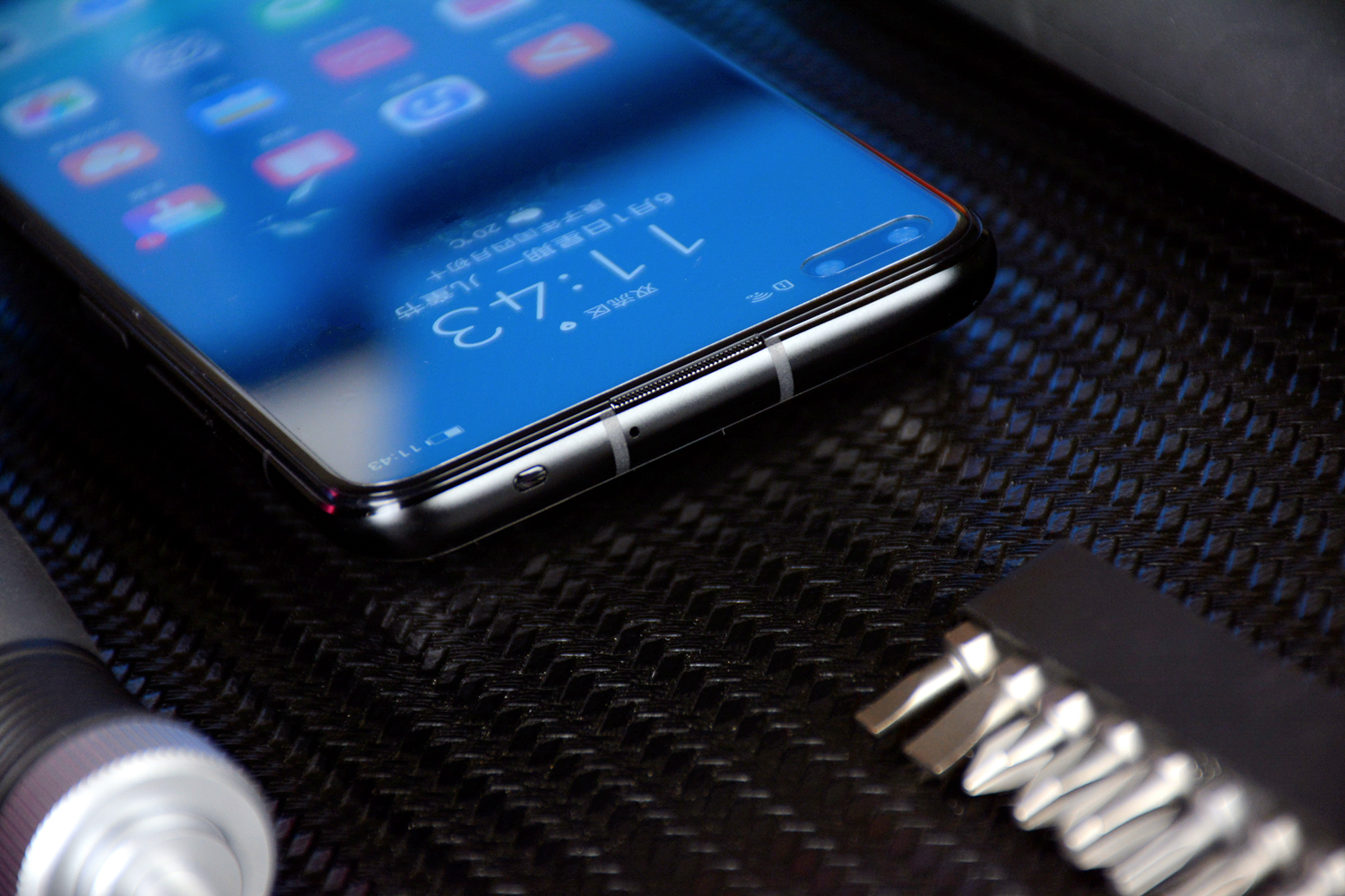 光荣play4pro麒麟9905g信号怎么样,光荣play4pro是麒麟9905g吗