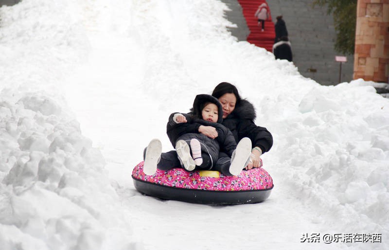 戏雪游乐场项目,戏雪乐园雪人