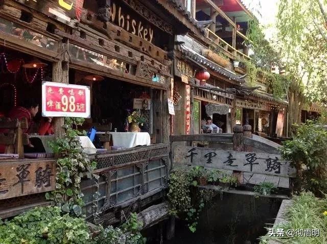 国内十条美食街你踩过几个坑,国内五条最受欢迎的美食街