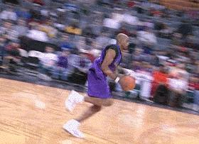 nba2kol文斯卡特98版扣篮动作,文斯卡特大风车扣篮背后角度