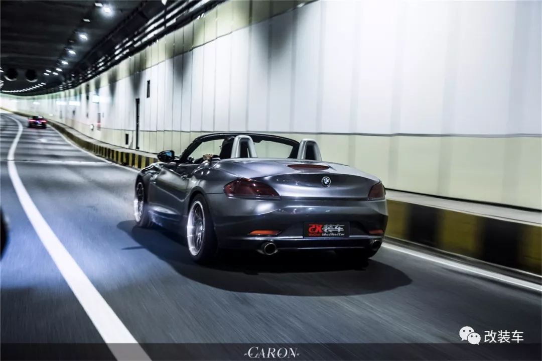 极速巅峰宝马z4性能改装,宝马z4直列六缸改排气