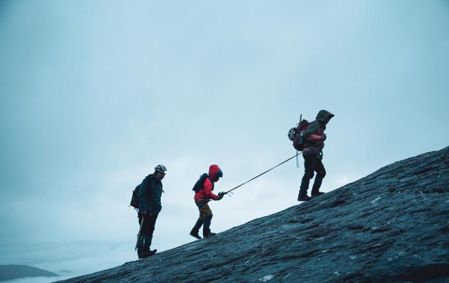 他叫辛巴，不是狮子王，8岁穿越12国：最好的教育，永远在路上