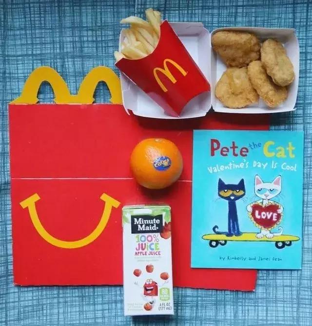 吕正韬补位万达，大白兔快闪店北京遇冷|奇扒说0710