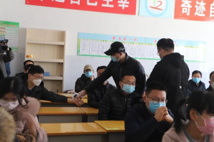 聊城疫情防控最新消息开学,新余二中开展疫情防控应急演练图
