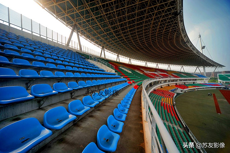 南京体育中心体育场,南京江宁体育中心体育场