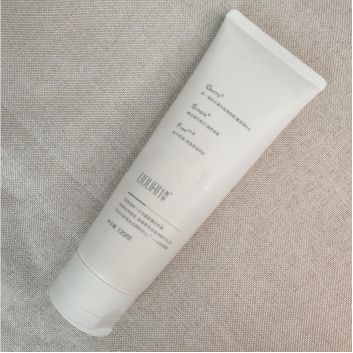 洗出黑头洗面奶实测,最好的学生去黑头洗面奶