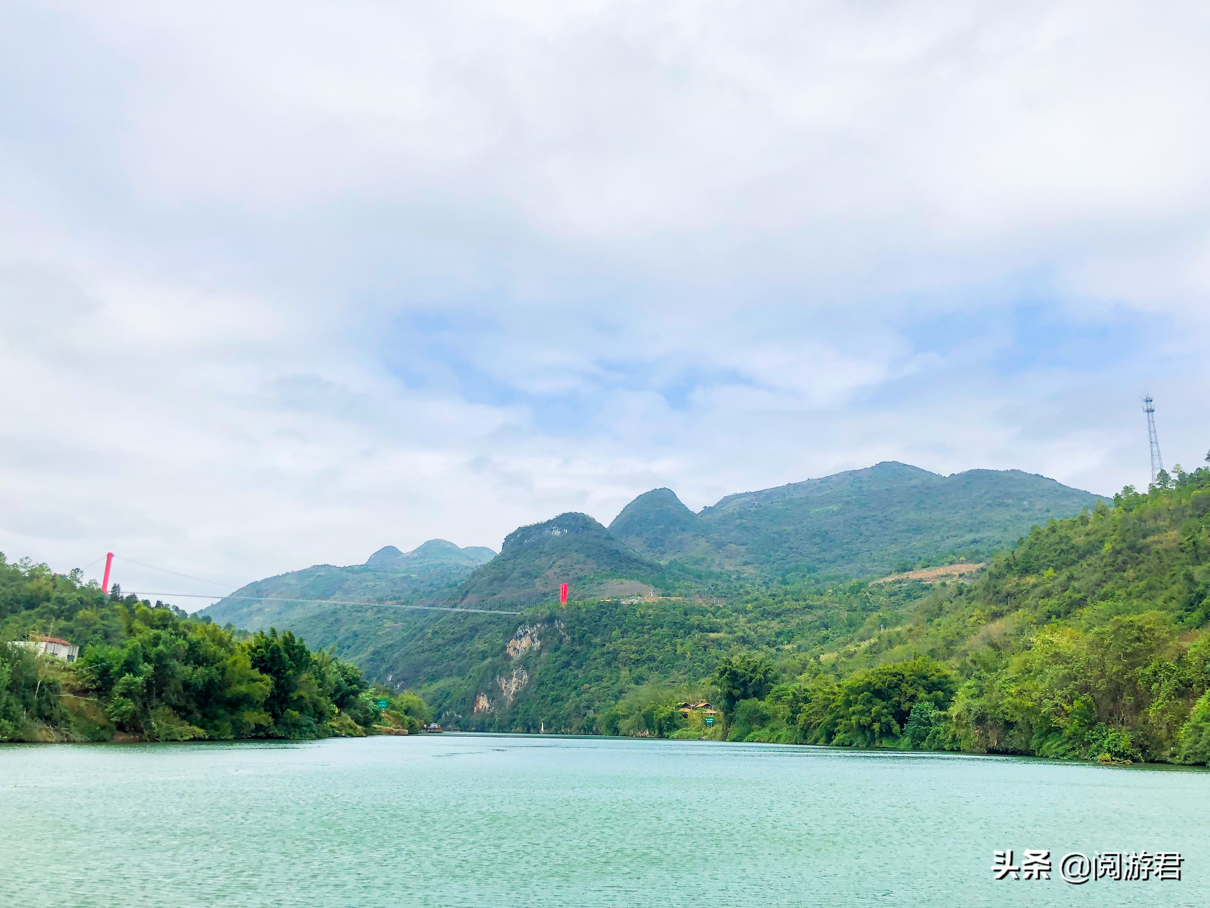 风景媲美九寨沟的地方,湟川三峡有什么神奇