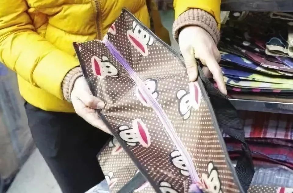 300元的行李箱,300元行李箱