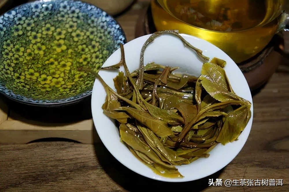 为什么喝普洱的多喝绿茶的少,为啥都说喝普洱口味淡