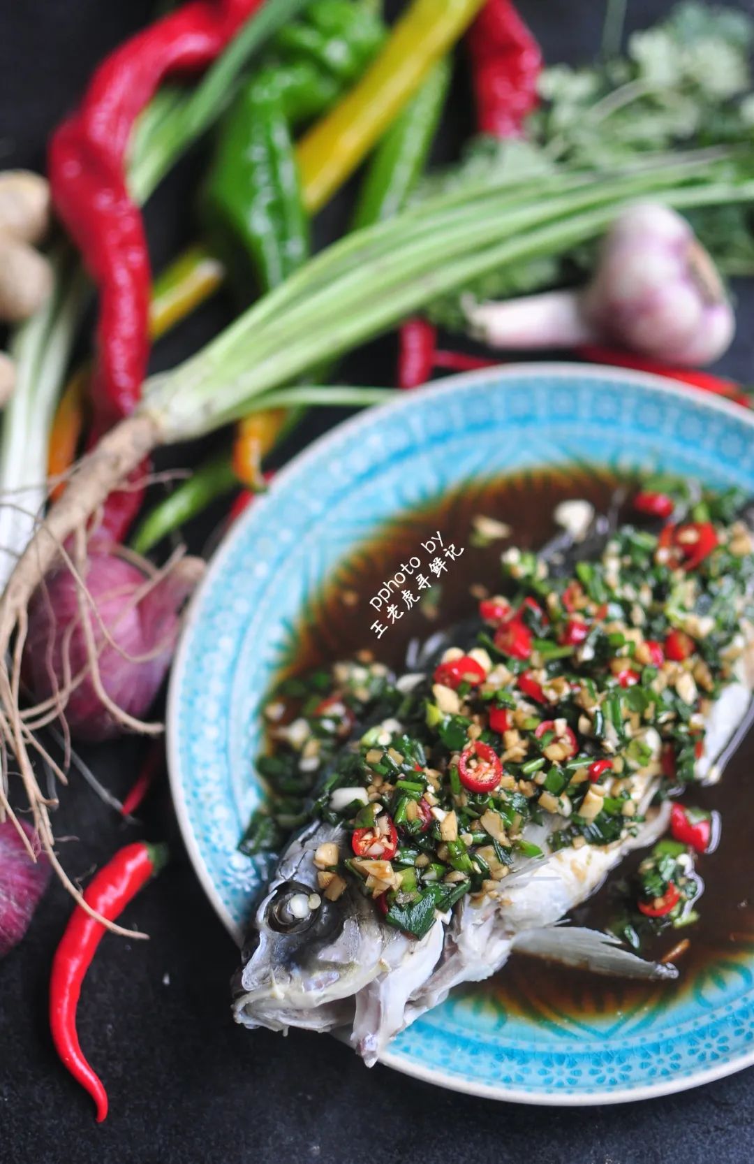 清淡凉拌鲫鱼最正宗的做法四川,过水凉拌鲫鱼最正宗的做法四川