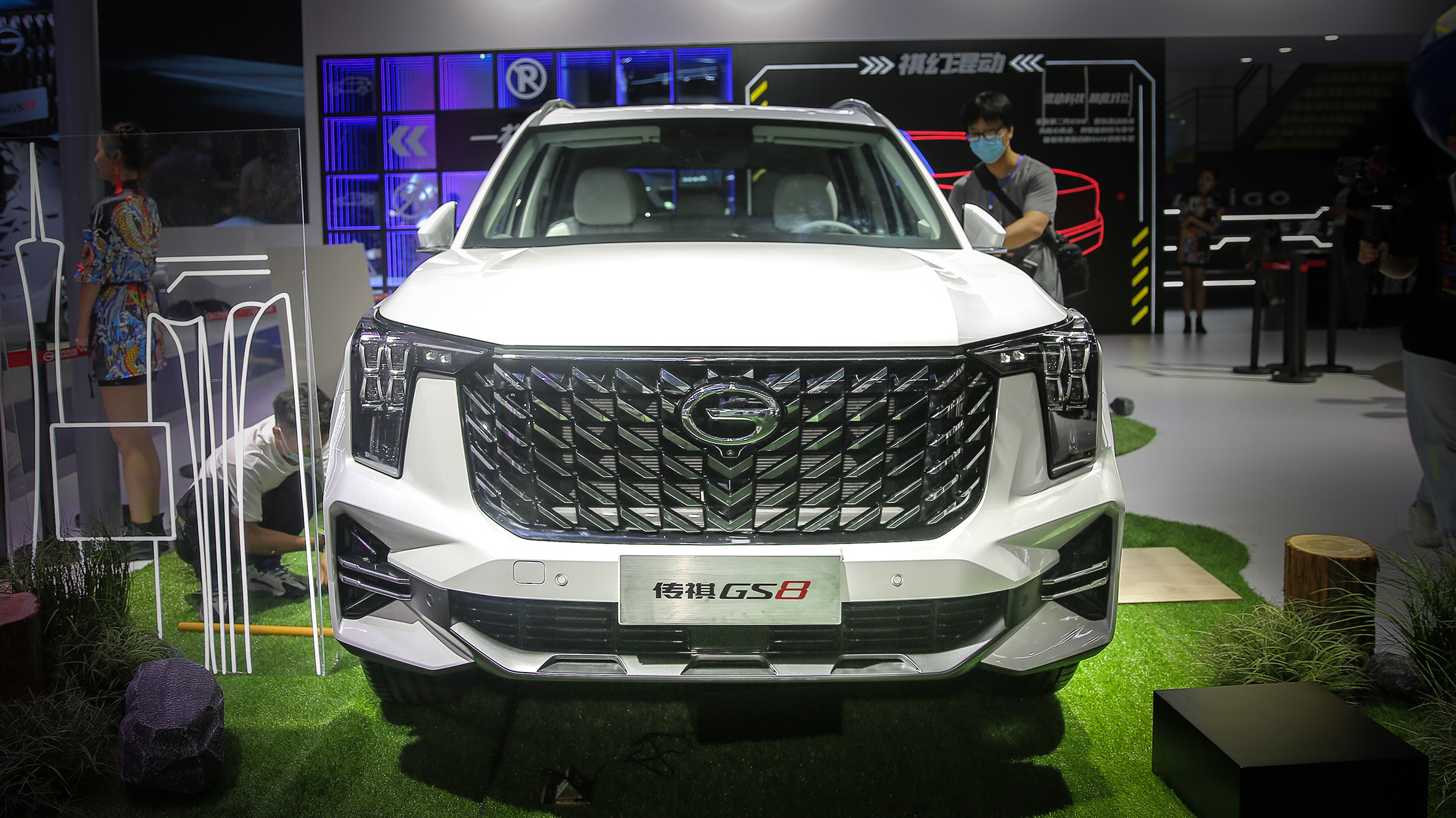 传祺gs8混动和汉兰达的一样吗,传祺gs8混动看起来有汉兰达大吗