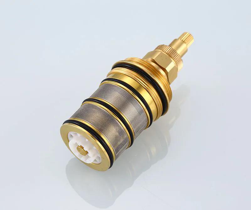 性价比高的纯铜白色花洒推荐,2022花洒推荐性价比高品牌